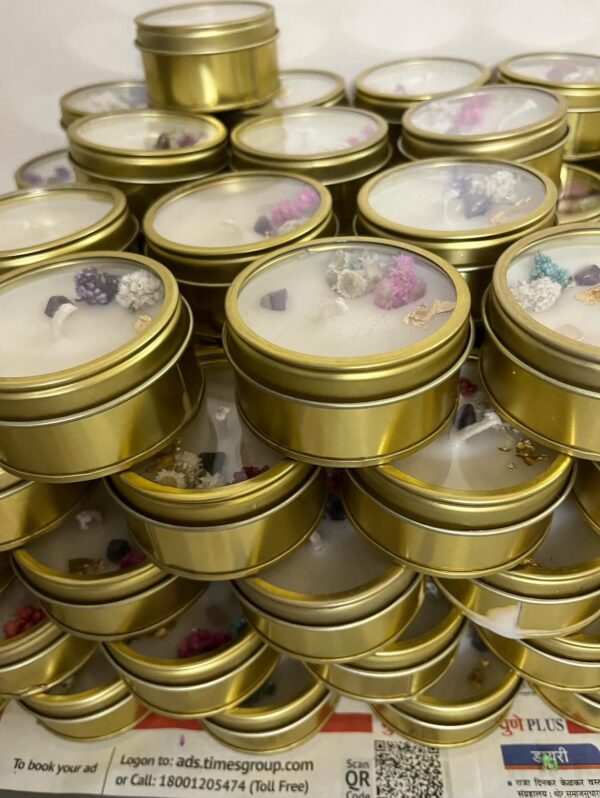 Tin candle with window