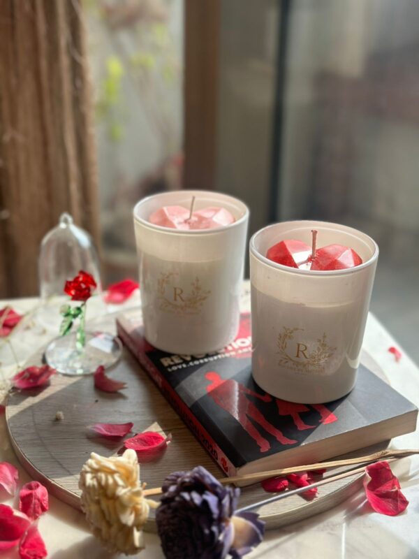 Heart white candle