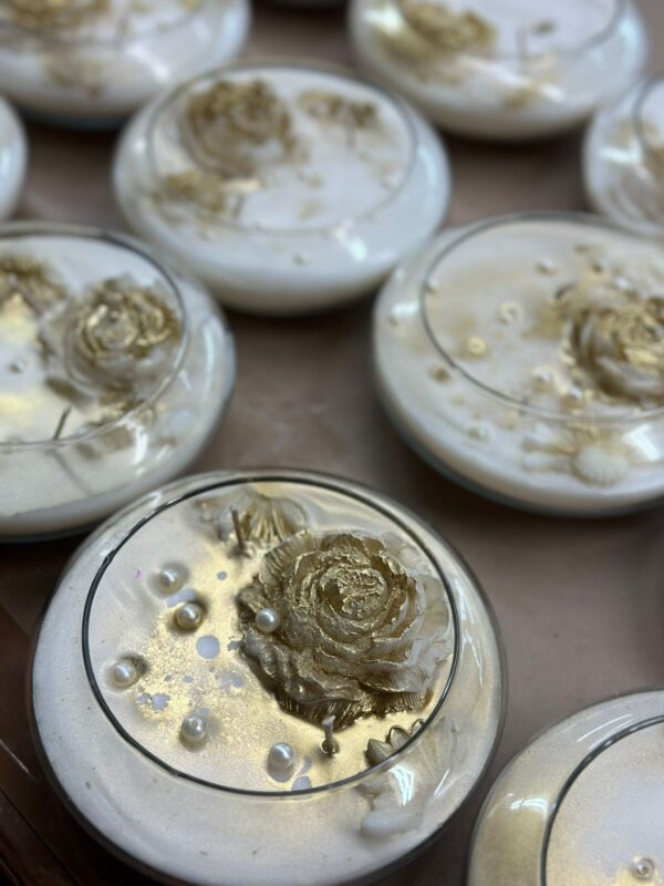Glass Urli with peony