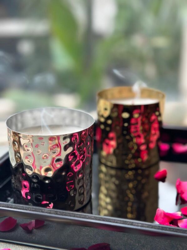 Hammered jar candle