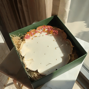Baby Breath Urli - In Anita Dongre Printed Box